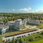Zwei Wasser - Alte Seefahrtschule 4* Wustrow (Fischland)