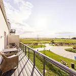 Zwei Wasser - Alte Seefahrtschule Hotel apartamentowy