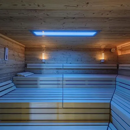 Zwei Wasser - Alte Seefahrtschule Aparthotel Wustrow (Fischland)