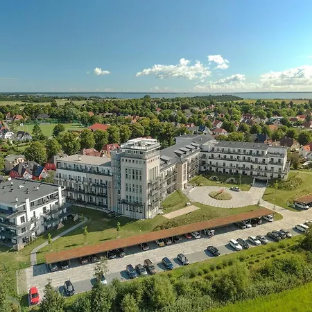 Zwei Wasser - Alte Seefahrtschule 4* Wustrow (Fischland)