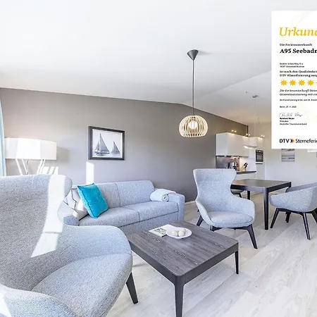 Zwei Wasser - Alte Seefahrtschule Aparthotel