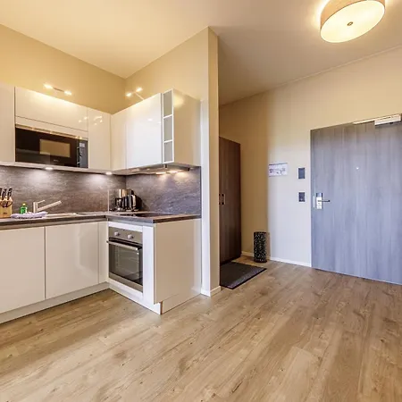 Zwei Wasser - Alte Seefahrtschule 4*