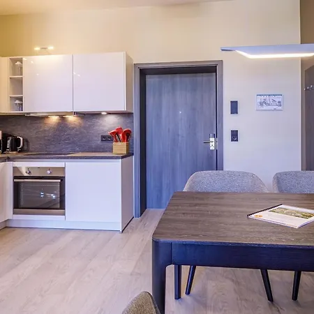 Aparthotel Zwei Wasser - Alte Seefahrtschule