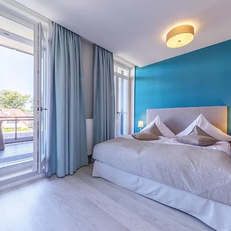 Aparthotel Zwei Wasser - Alte Seefahrtschule Wustrow (Fischland)